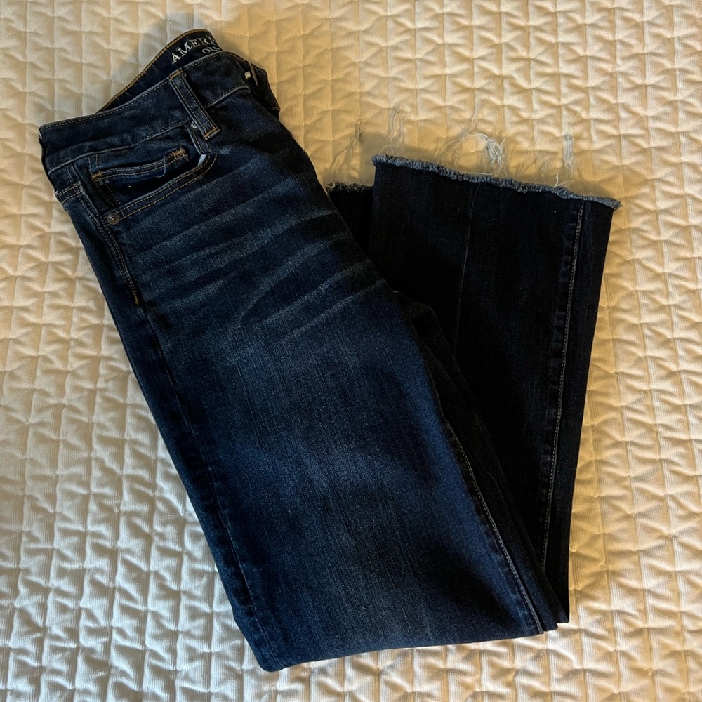 AE super stretch 360 kick crop ankle jeans dark wash size 6 high rise